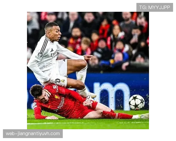 姆巴佩加盟后，皇马进攻火力增强，但体系是否更依赖个人能力？