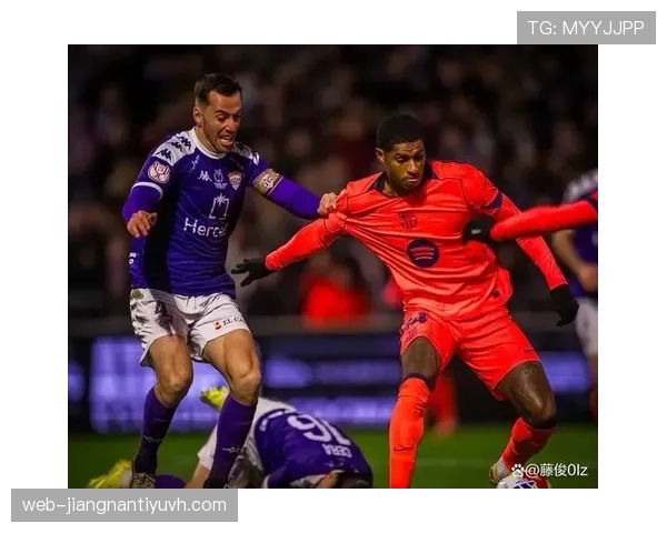 巴萨崛起之路陷入危机：阵容老化如何威胁豪门复兴梦？